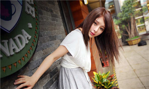 南城想找一个女性生孩子给报酬-｛找个女人生孩子多少钱｝